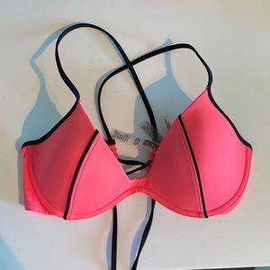 PINK Victoria’s Secret bikini top size medium
